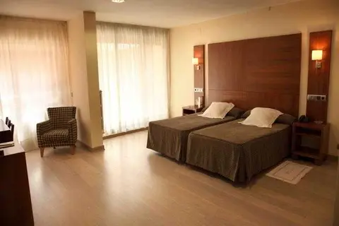 Hotel Cesaraugusta in Zaragoza — foto 13