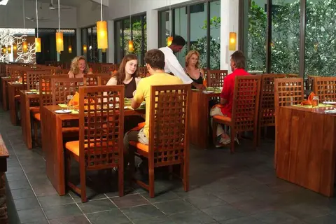 Mermaid Hotel & Club in Waskaduwa — foto 5