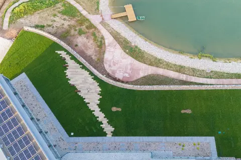 Santa Cruz Movement And Nature House in Torres Vedras