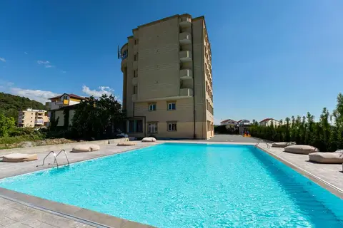 Princ Hotel in Golem — foto 4