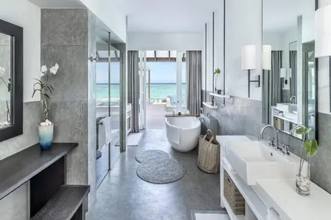 Four Seasons Resort Maldives at Landaa Giraavaru in Landaa Giraavaru, foto 14