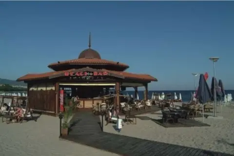 Helena Park in Sunny Beach — foto 16