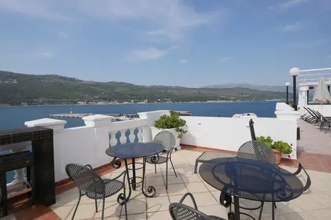 Samos City Hotel in Samos — foto 10