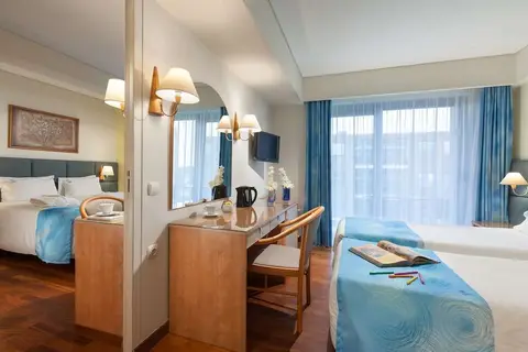 Tropical Hotel in Δήμος Αλίμου — foto 6