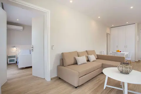 Avi Suites Faliraki Center in Φαληράκι — foto 4