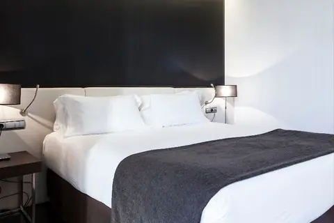 Hotel Diagonal Plaza in Zaragoza — foto 26