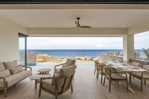 Blue Bay Golf & Beach Resort in Blue Bay reception — foto 18