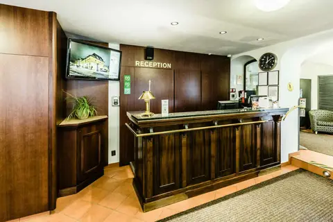 Hotel Archibald At The Charles Bridge in Praag — foto 9