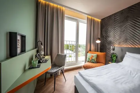 LOGINN Hotel Berlin Airport in Berlijn — foto 3