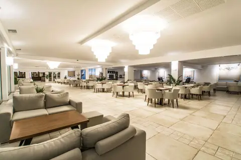 Alexandros Palace Hotel & Suites in Ιερισσός — foto 11