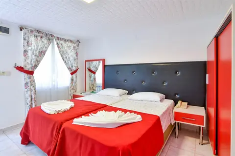 Altinkum Bungalow Hotel in Manavgat — foto 14