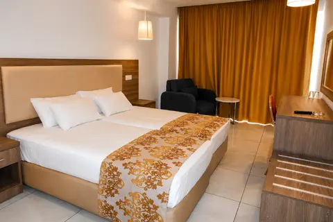Corfu Hotel in Αγία Νάπα — foto 15