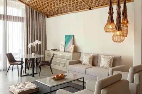 Anantara World Islands Resort in Dubai — foto 18