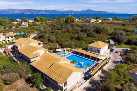 Kavos Plaza in Δημοτική Ενότητα Λευκιμμαίων — foto 15