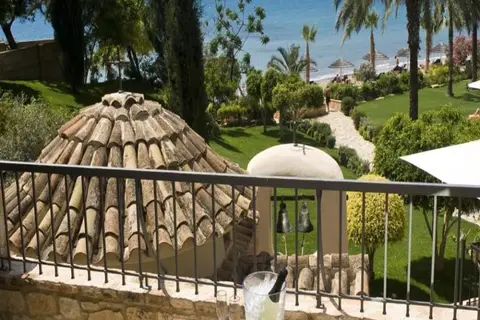 Columbia Beach Resort in Pissouri — foto 25