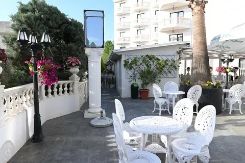 Onufri Hotel in Golem, foto 7