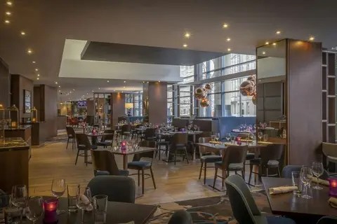 Clayton Hotel Belfast in Belfast — foto 9
