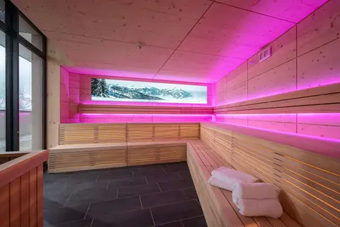 Hotel Adapura in Sport-center Rudi Huber — foto 30