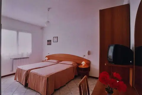 Hotel Marrani in Borgo San Lorenzo — foto 15