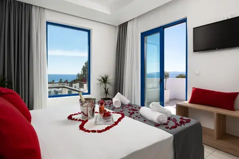 Eagles Nest Hotel in Πεύκοι — foto 19