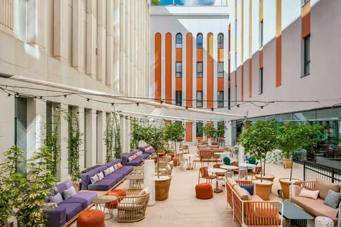 Hotel ibis Styles Sevilla Santa Justa foto 8