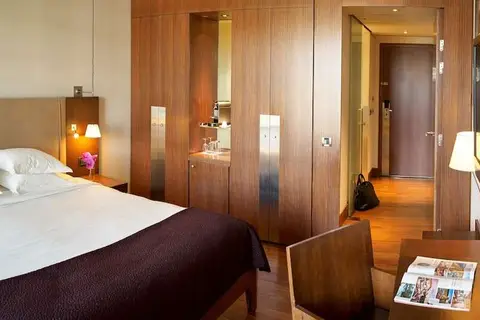 Grand Hotel Champs Elysees in Parijs, foto 15