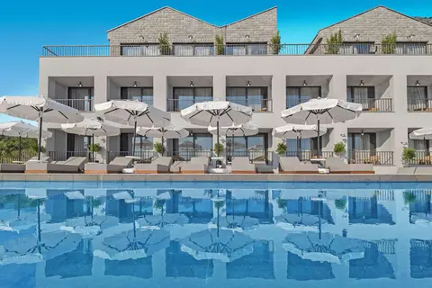 Vivid Blue Serenity Resort in Budva — foto 14