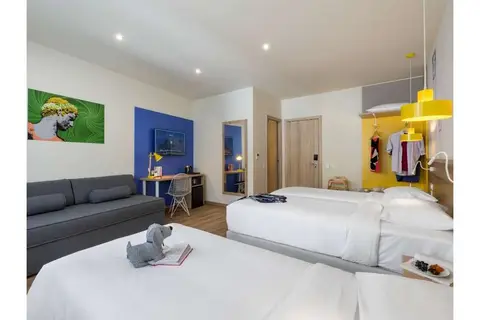 Ibis Styles Athens Routes in Athene — foto 6