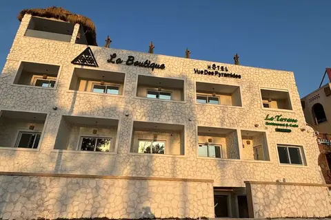 La Boutique Hotel Vue Des Pyramides in كفرة نصار — foto 10