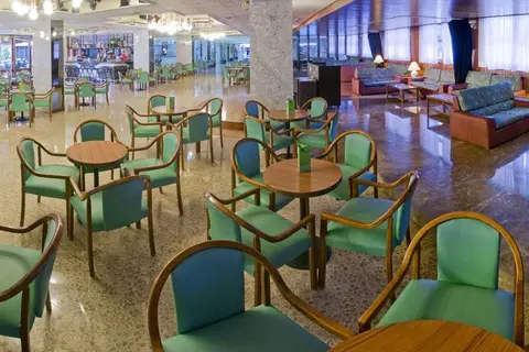 Hotel Oasis Park in Lloret de Mar — foto 27