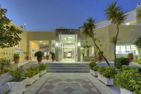 Corali Hotel in Τιγκάκι — foto 10