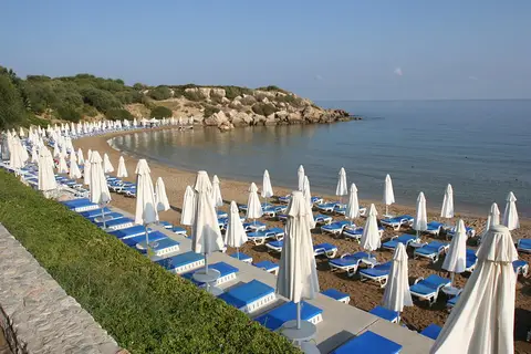Denizkizi Royal Hotel in Alsancak — foto 8