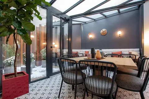 Hotel de l'Esperance in Parijs, foto 11