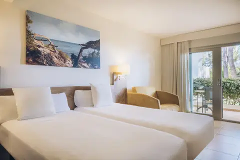 Iberostar Waves Pinos Park in Capdepera — foto 10