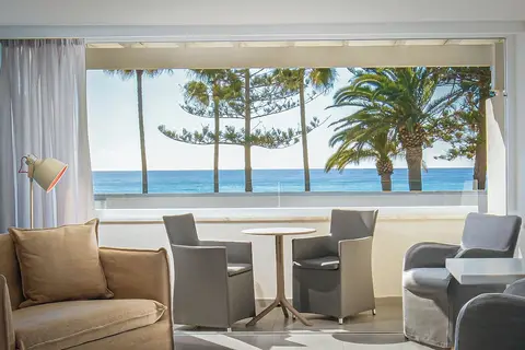 Nissi Beach Resort in Ayia Napa — foto 28