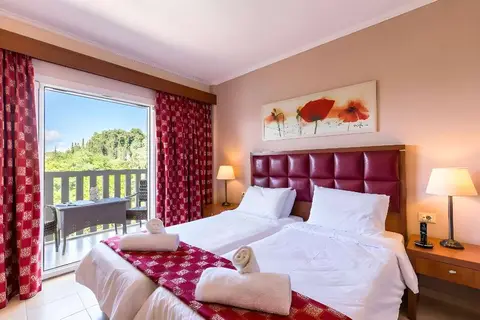 Ariti Grand Hotel in Korfoe — foto 19