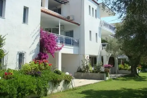 Xenios Faros Apartments in Possidi, foto 25