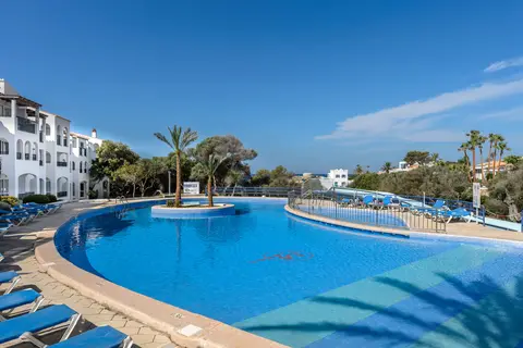 Apartamentos Vibra Caleta Playa in Ciutadella — foto 19