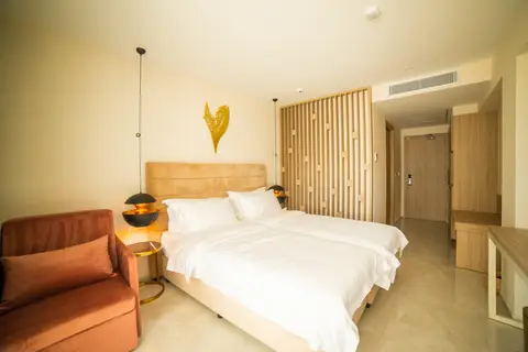 AT Herbal Hotel in Παραλίμνι — foto 27