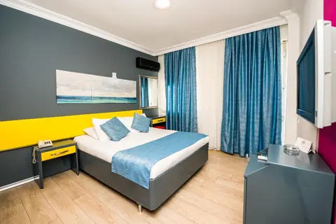 Mera Park Hotel in Muratpaşa — foto 6