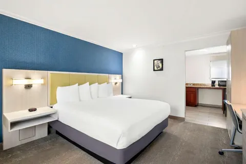 SureStay Hotel by Best Western Santa Monica in Santa Monica — foto 2
