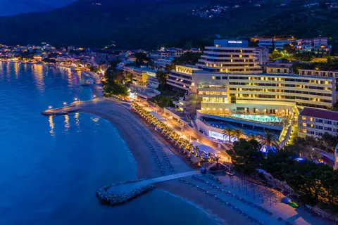 Medora Auri Family Beach Resort in Podgora — foto 26