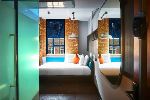New Road Hotel in London