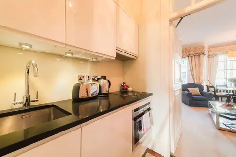44 Curzon Street by Mansley Apartments in Londen, foto 11