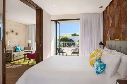 The Fives Downtown Hotel in Playa del Carmen — foto 3