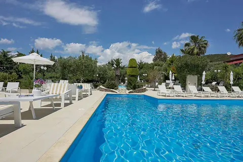 Glavas Inn Hotel in Gerakini — foto 19