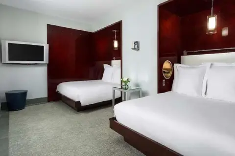 Royalton New York in New York — foto 2
