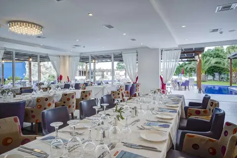 Kinetta Beach Resort & Spa in Κινέτα — foto 7