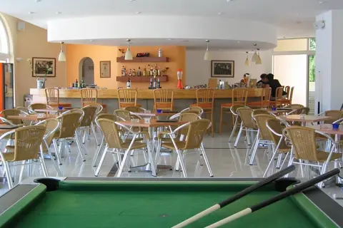 Summerland Hotel & Bungalows in Ιαλυσός — foto 3