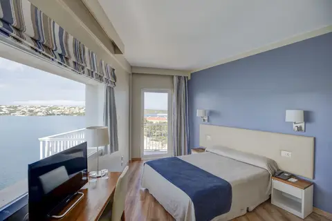Hotel Agamenon Affiliated by Senator in Es Castell — foto 9